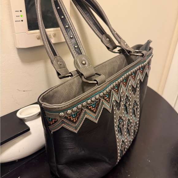 Montana West Tote Bag with Ethnic Detailing NWT Montana West embellished cross - Picture 14 of 16